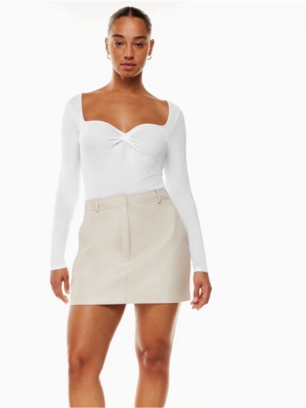 Babaton Aritzia White Soho Long Sleeve Sweetheart Neck Twist Front Jersey Top,S